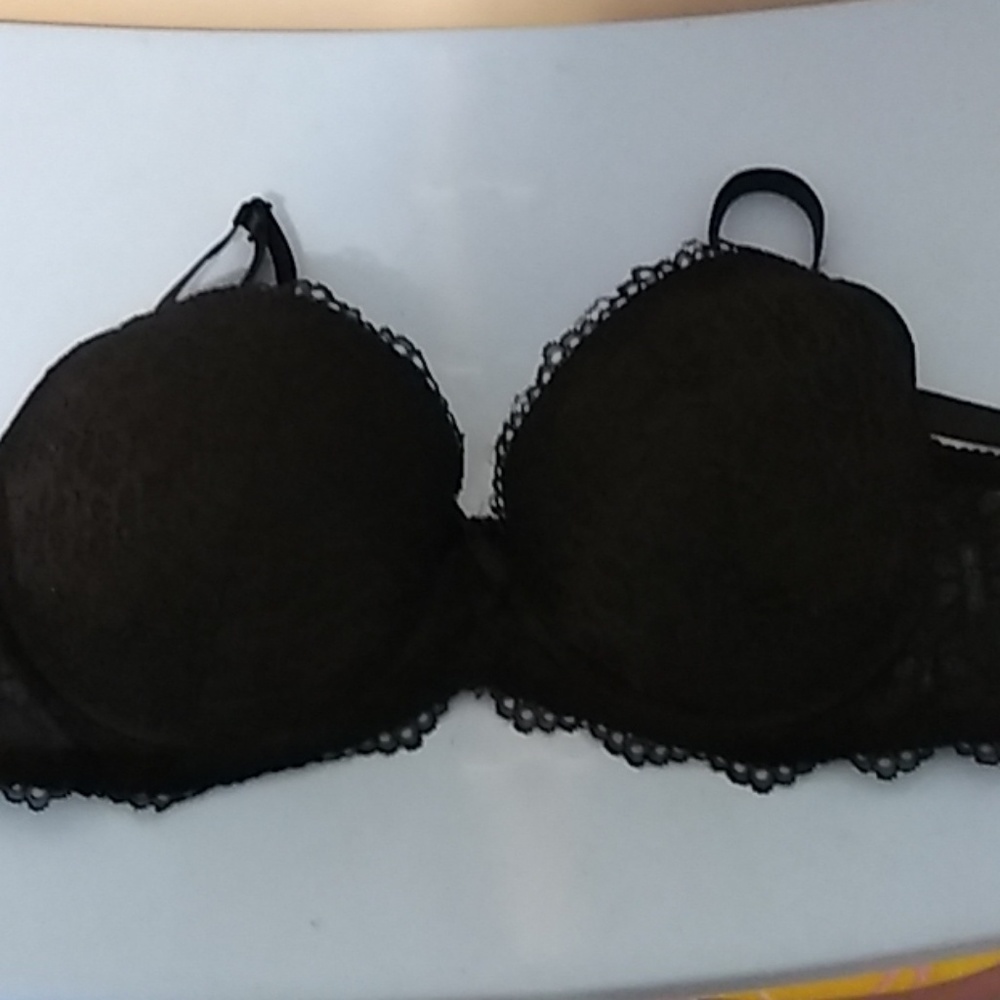3 women bras